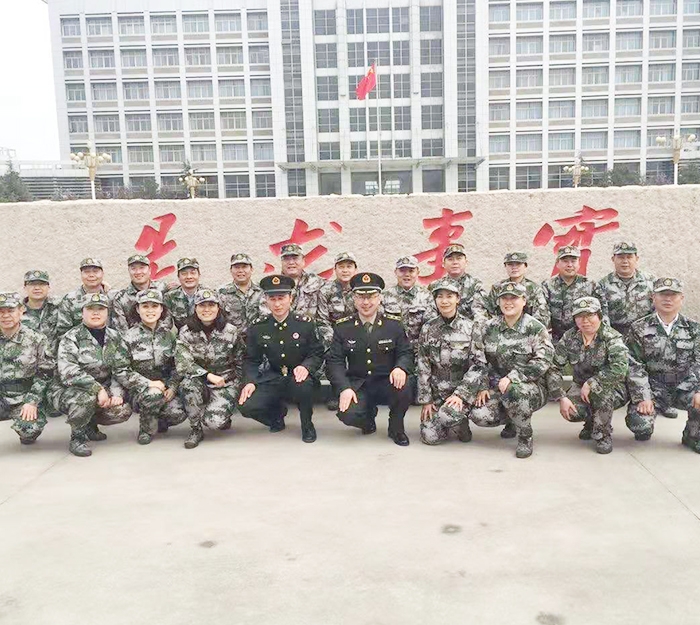軍事化管理企業(yè)