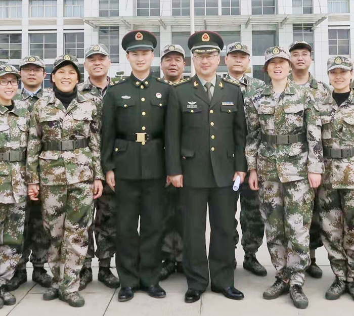 軍事化管理學(xué)校